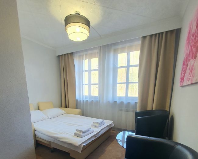 De Lux room for 4 people with sofa